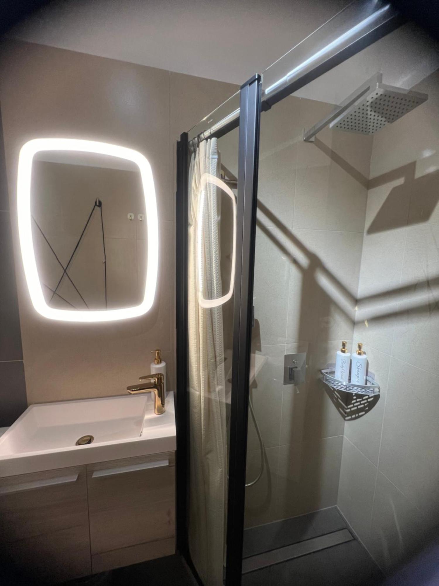 Hotel Nova Luxury Design Jezdovec Esterno foto