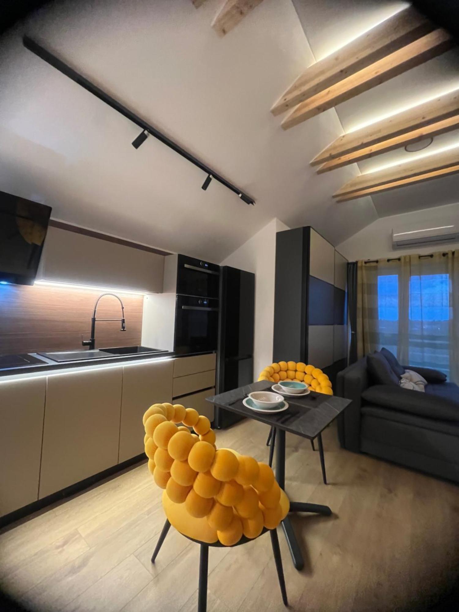 Hotel Nova Luxury Design Jezdovec Esterno foto