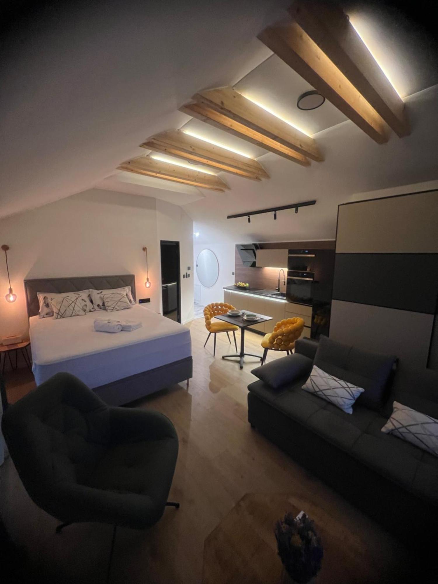 Hotel Nova Luxury Design Jezdovec Esterno foto