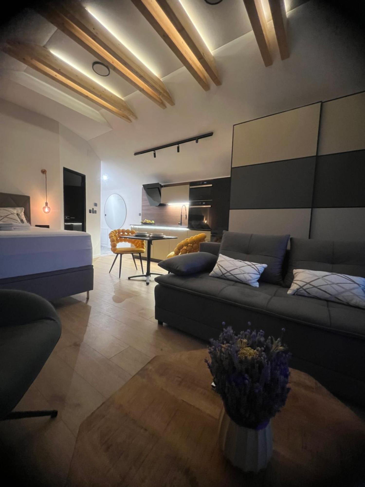 Hotel Nova Luxury Design Jezdovec Esterno foto